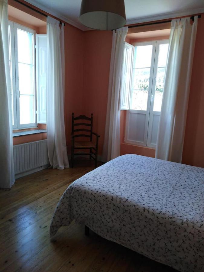 La Clinica Villa Ballota Bagian luar foto